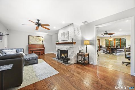 399 North Park Avenue Easton CT 06612