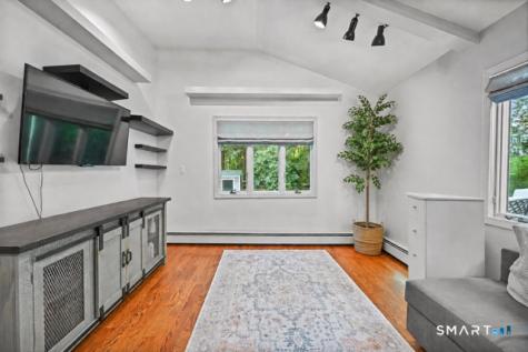 399 North Park Avenue Easton CT 06612