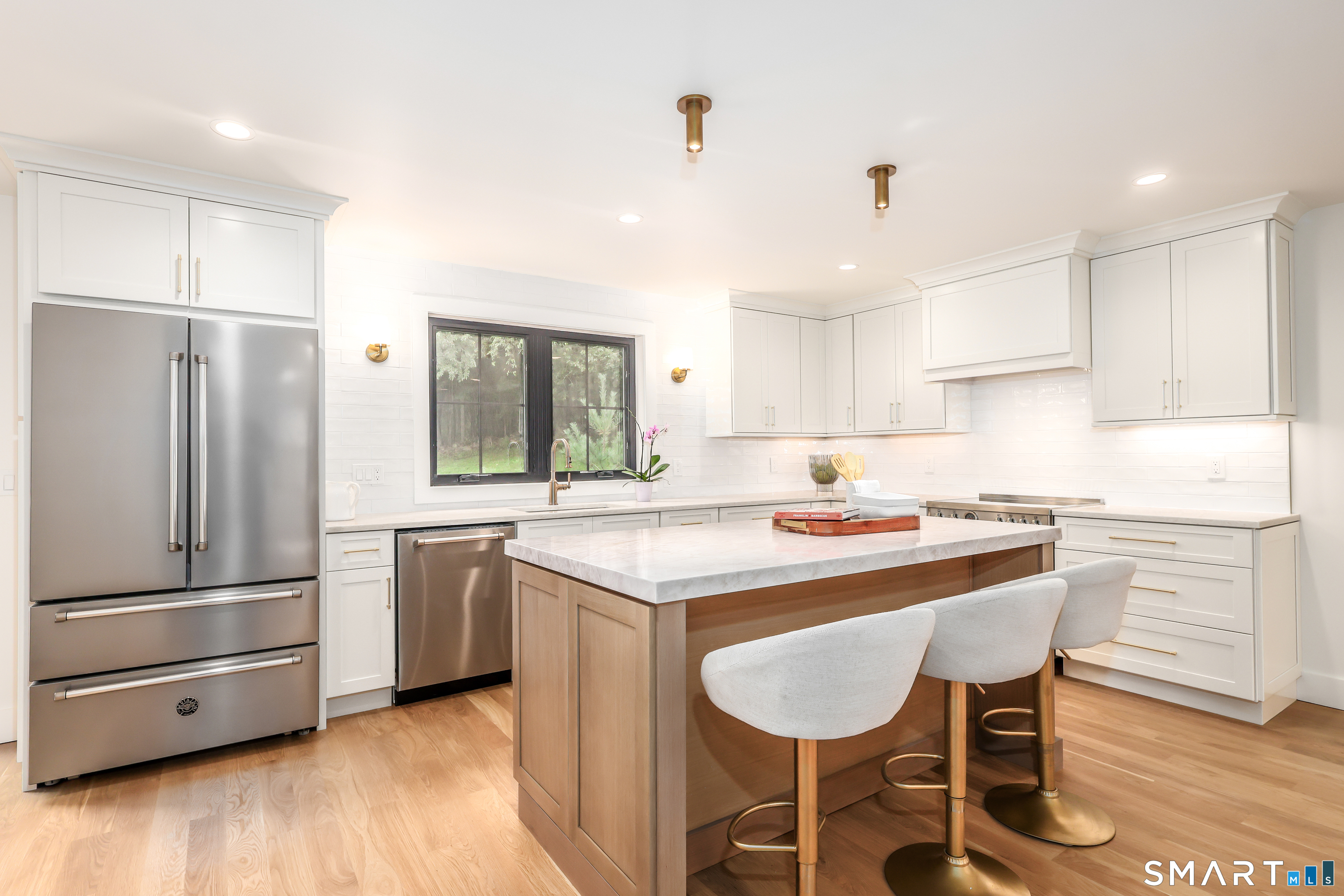 22 Beaver Brook Road Ridgefield CT 06877