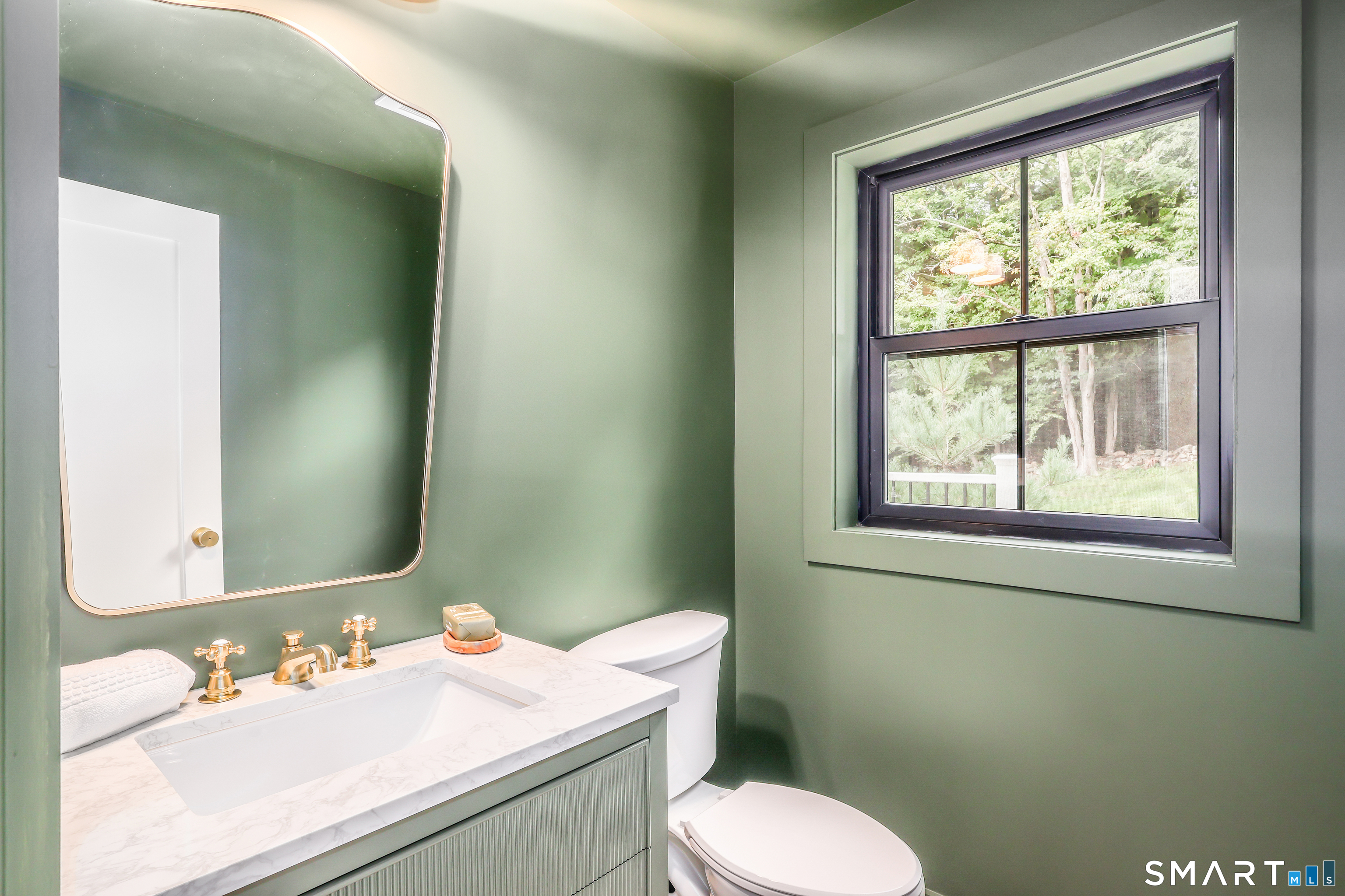 22 Beaver Brook Road Ridgefield CT 06877