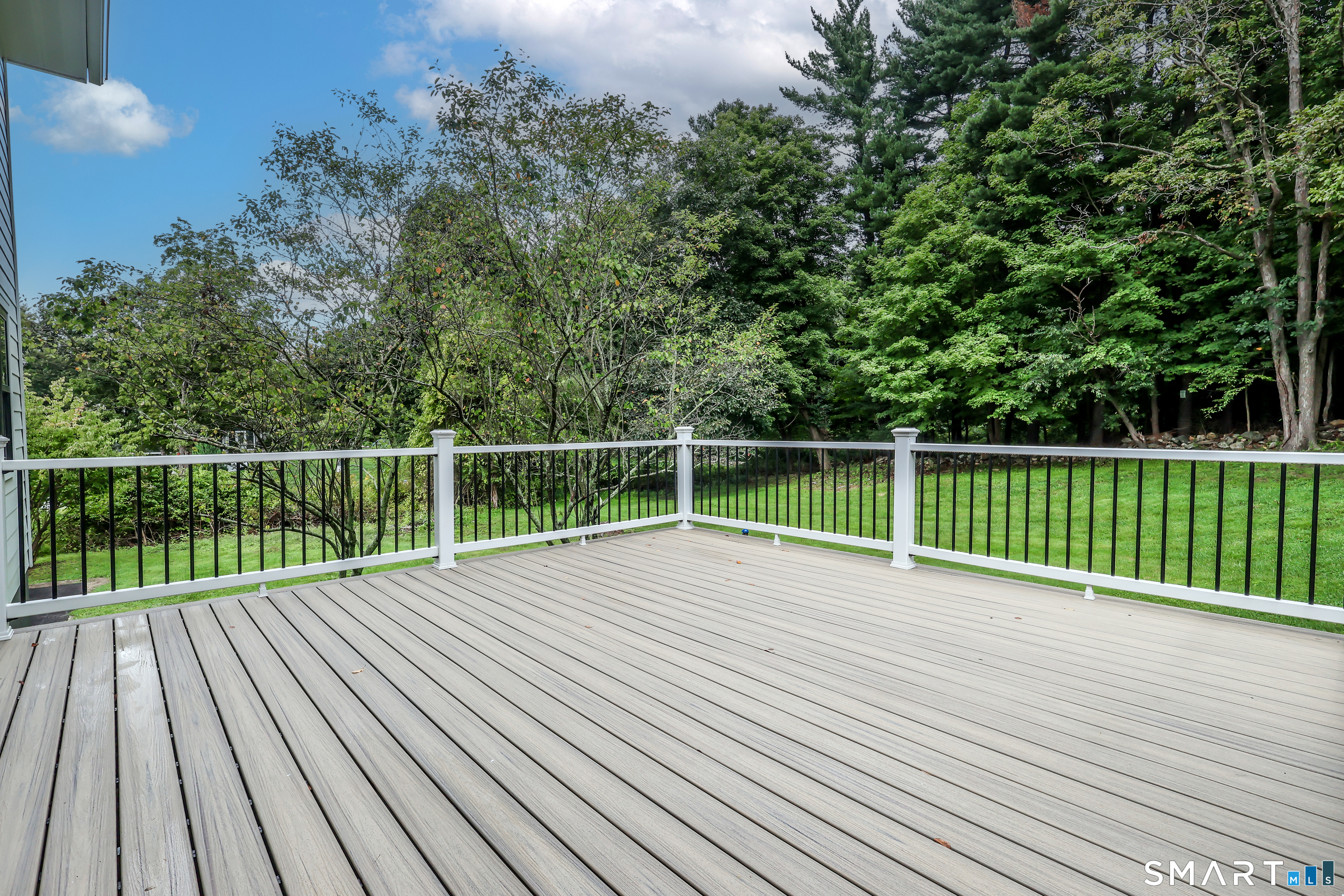 22 Beaver Brook Road Ridgefield CT 06877
