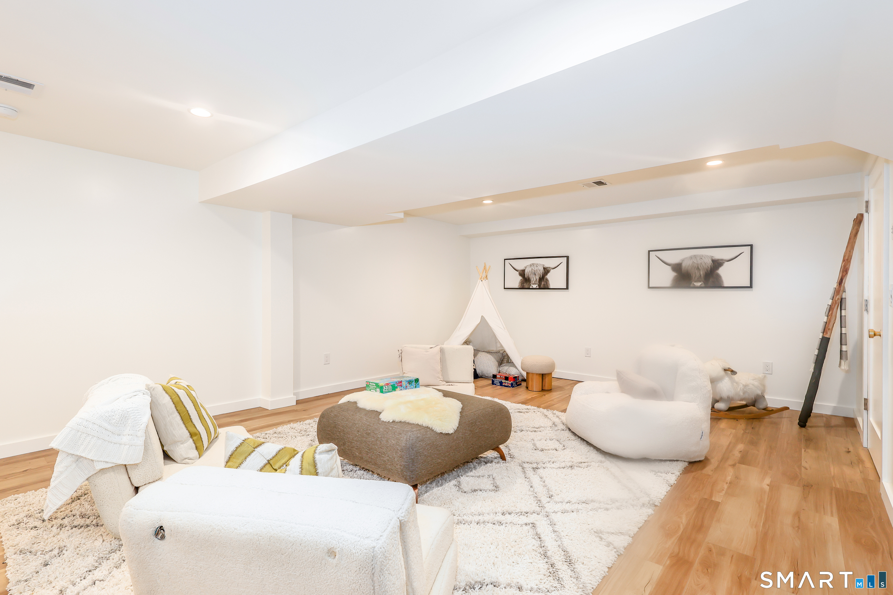 22 Beaver Brook Road Ridgefield CT 06877