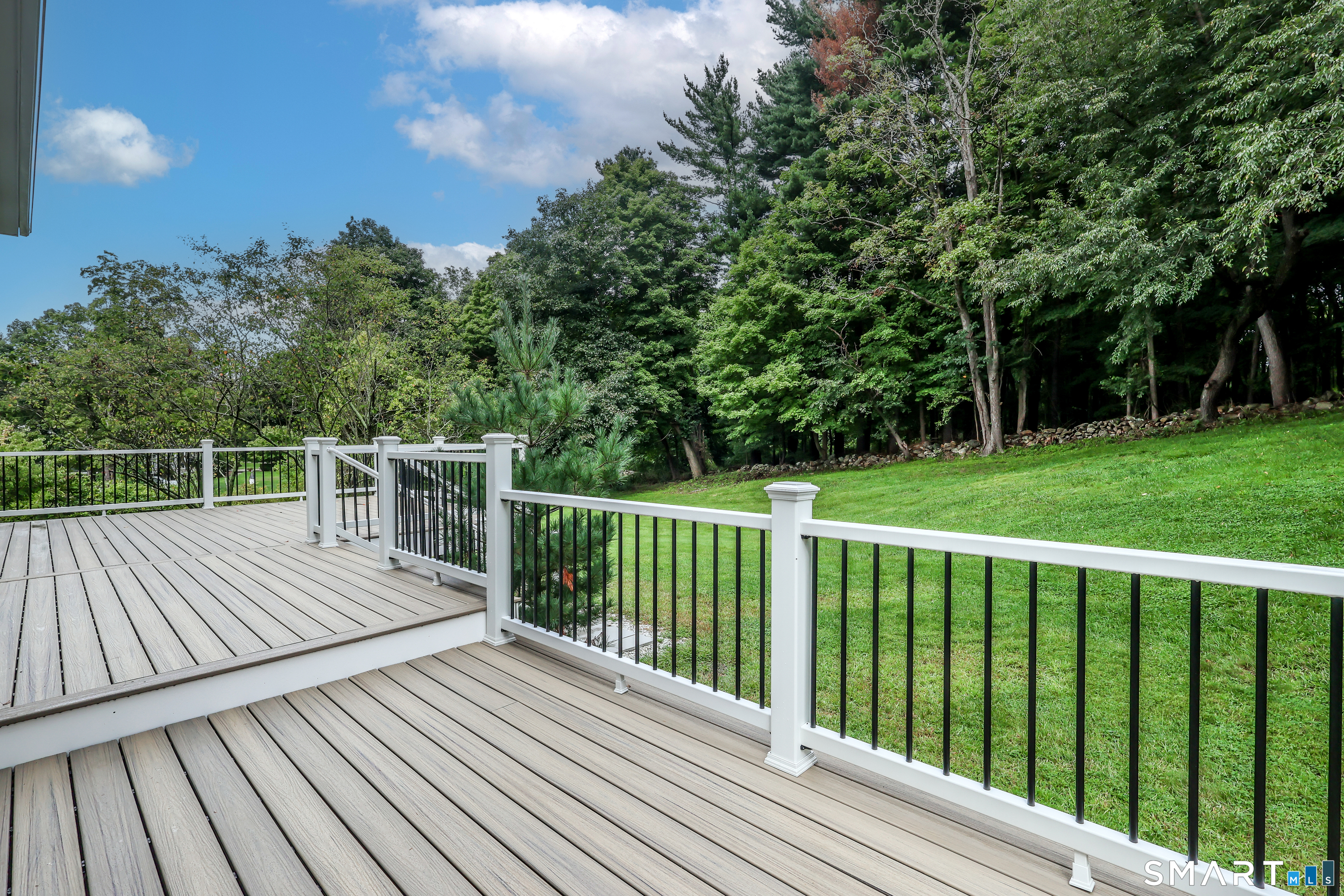 22 Beaver Brook Road Ridgefield CT 06877