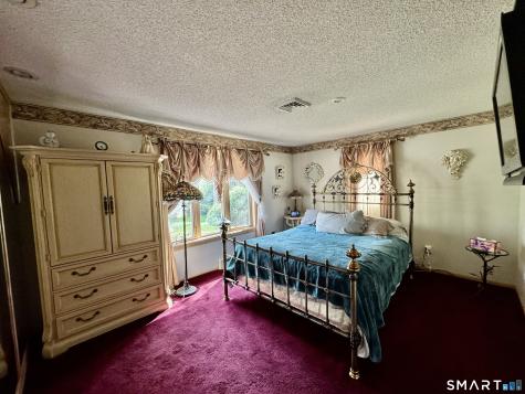 22 Larkspur Drive Trumbull CT 06611