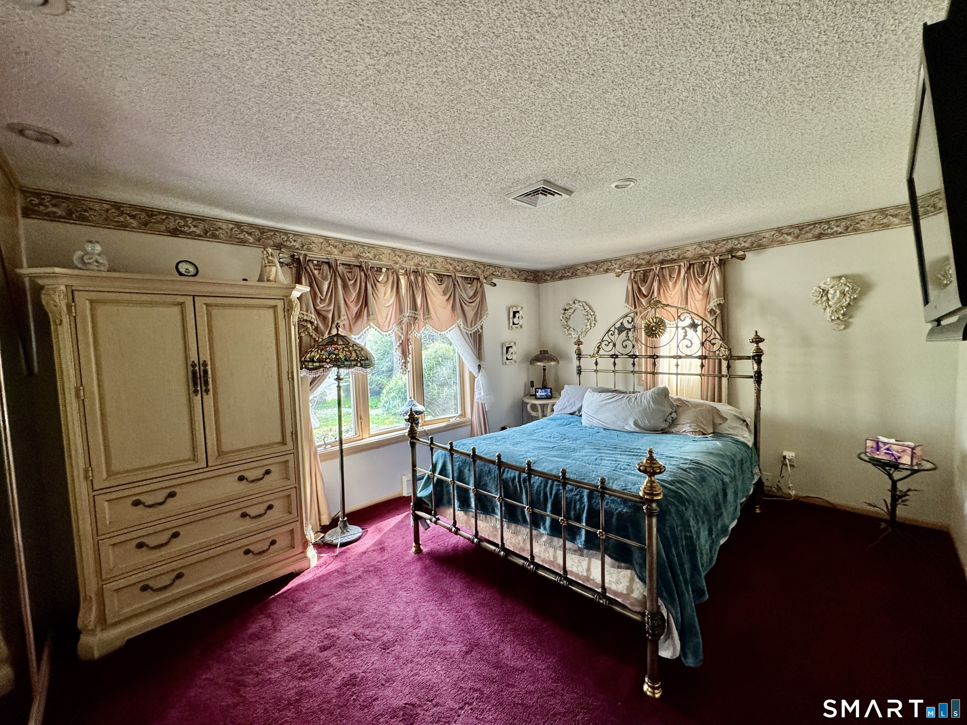 22 Larkspur Drive Trumbull CT 06611