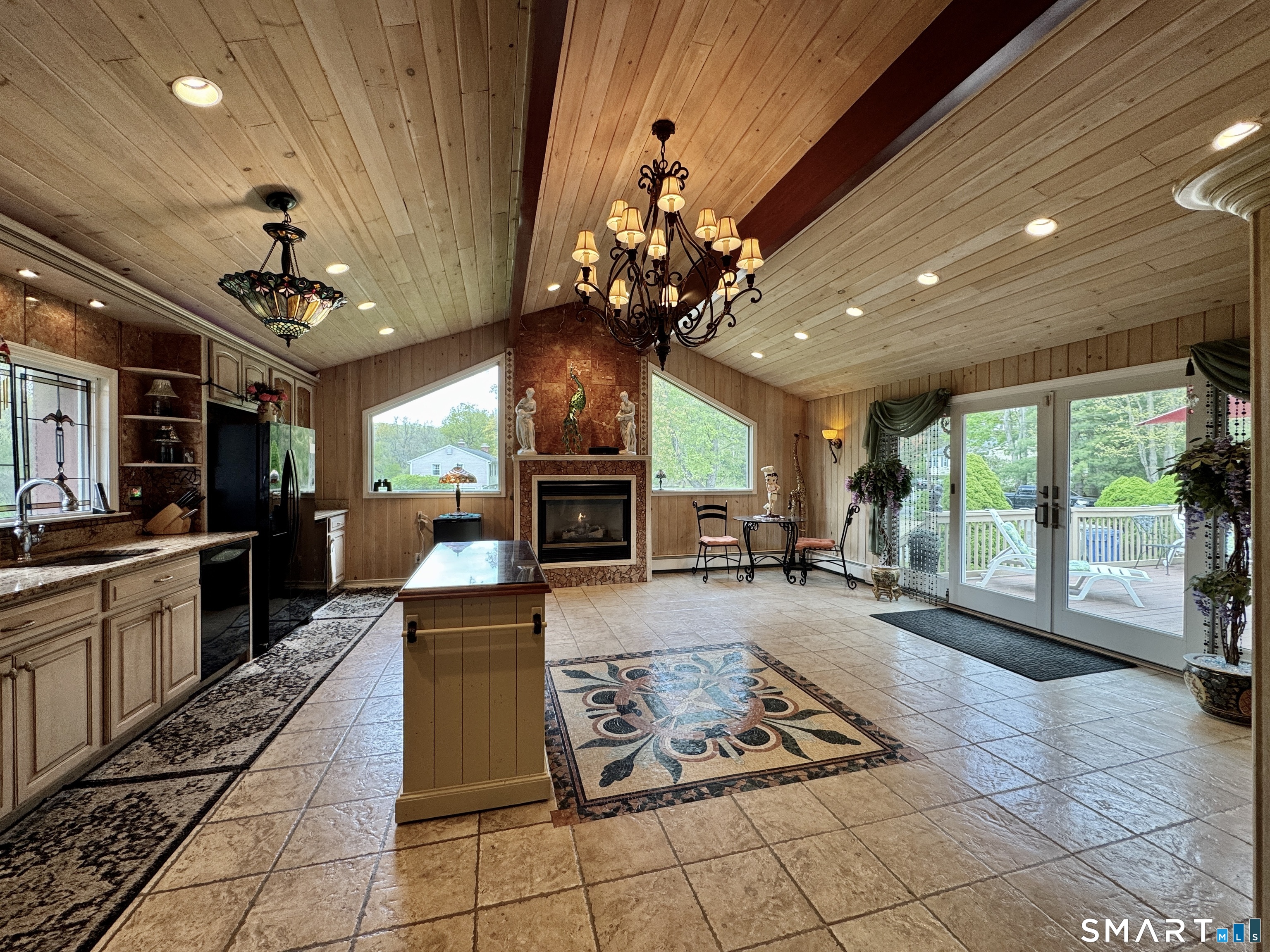 22 Larkspur Drive Trumbull CT 06611