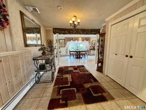 22 Larkspur Drive Trumbull CT 06611