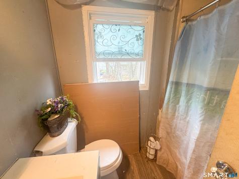 268 Flanders Road Groton CT 06355