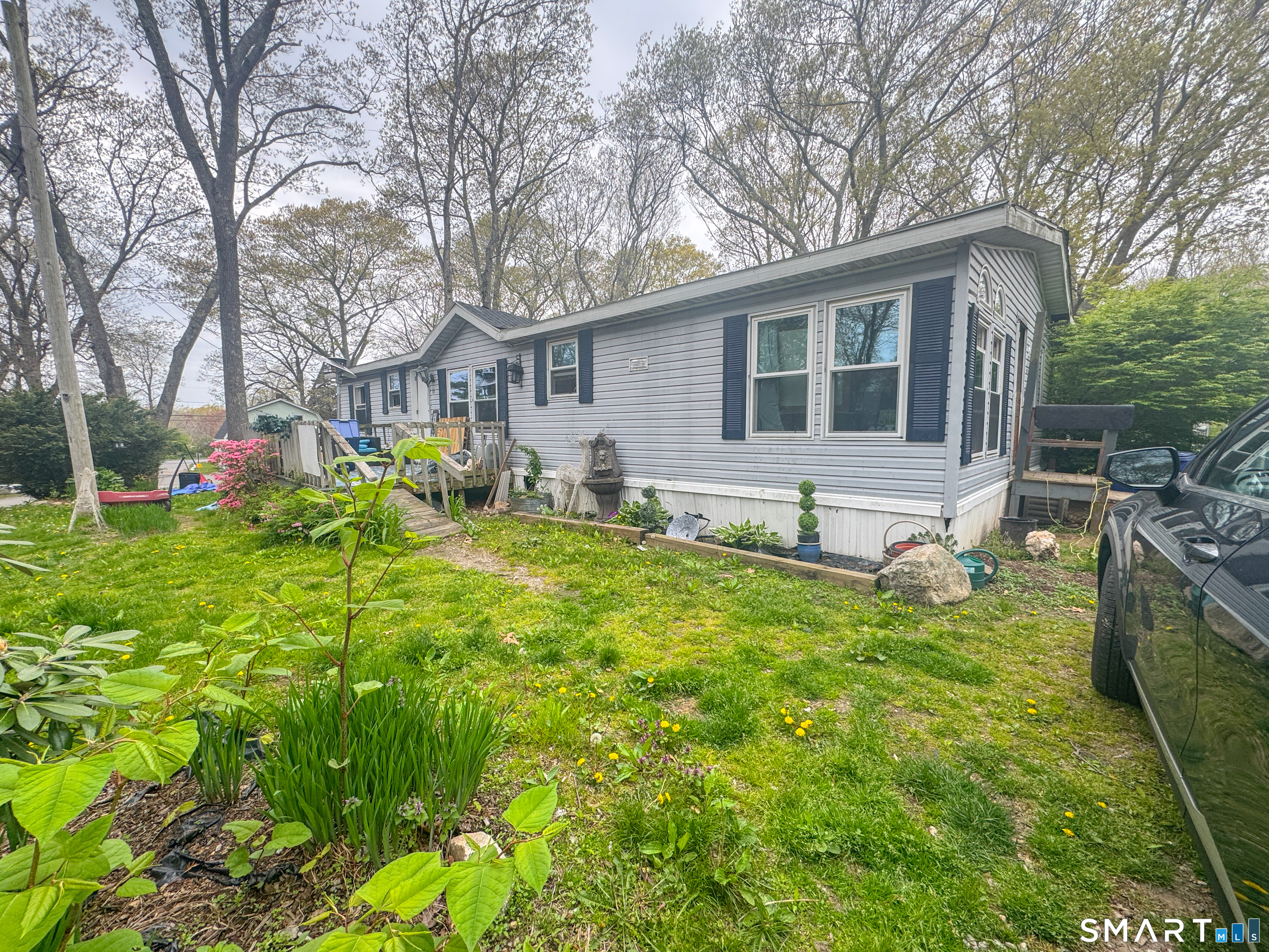 268 Flanders Road Groton CT 06355