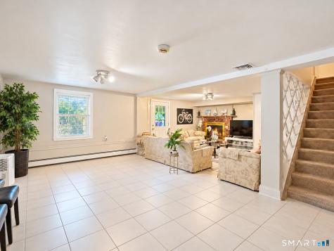11 Joan Road Stamford CT 06905