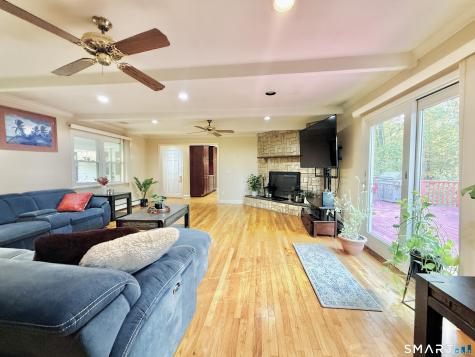 11 Joan Road Stamford CT 06905