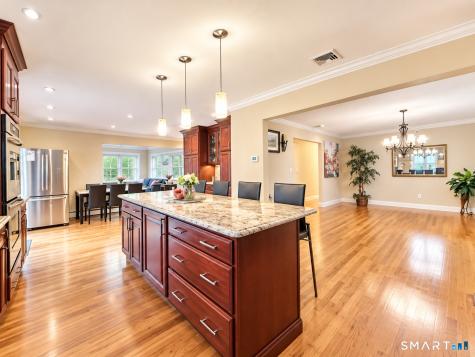 11 Joan Road Stamford CT 06905