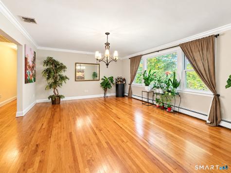 11 Joan Road Stamford CT 06905