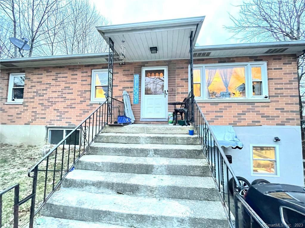 24 North Beacon Street Waterbury CT 06704