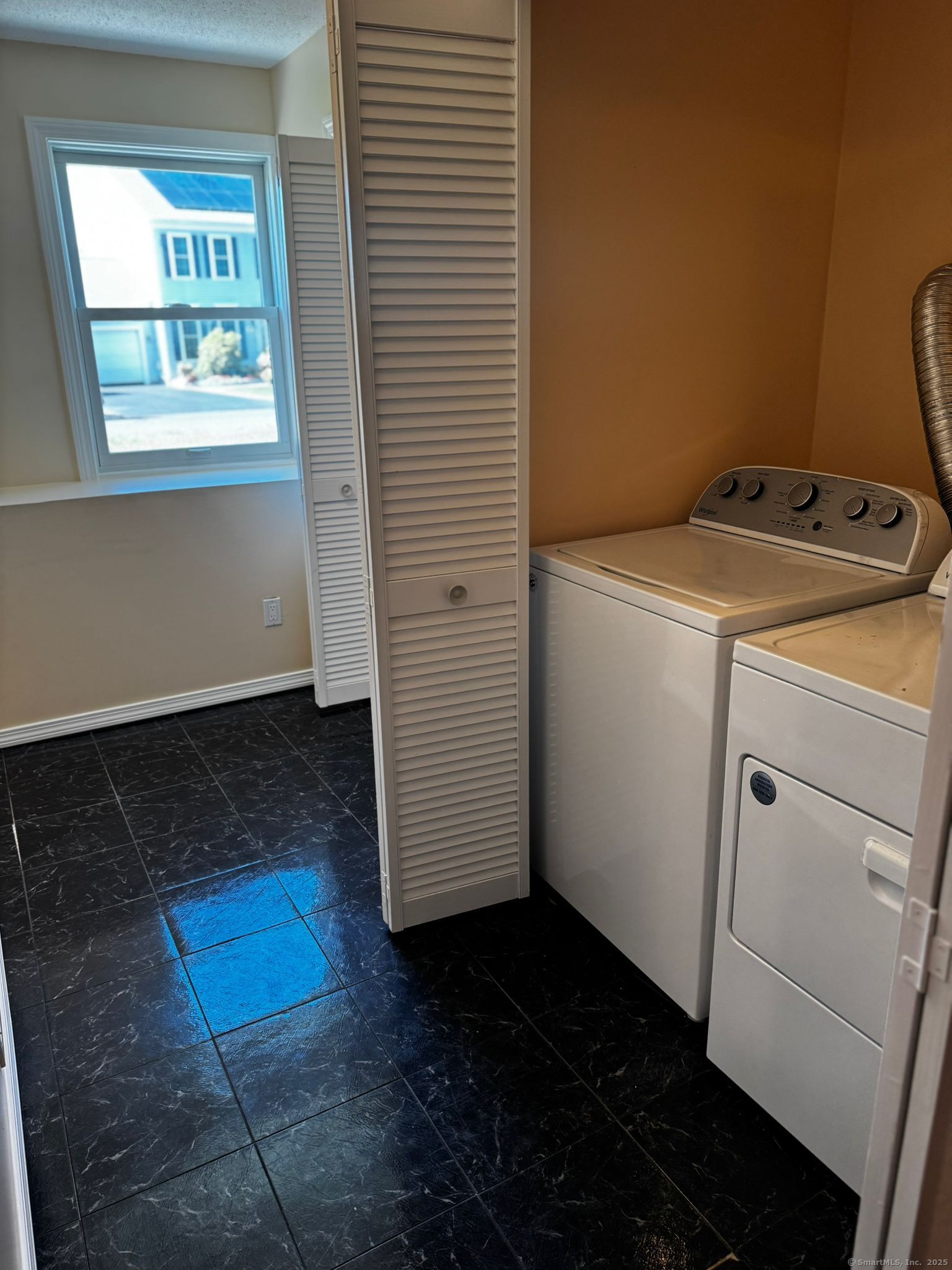 61 Cougar Drive Manchester CT 06040