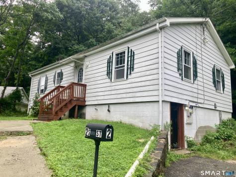 2 School Street Norwich CT 06360