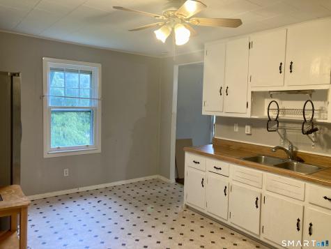 2 School Street Norwich CT 06360