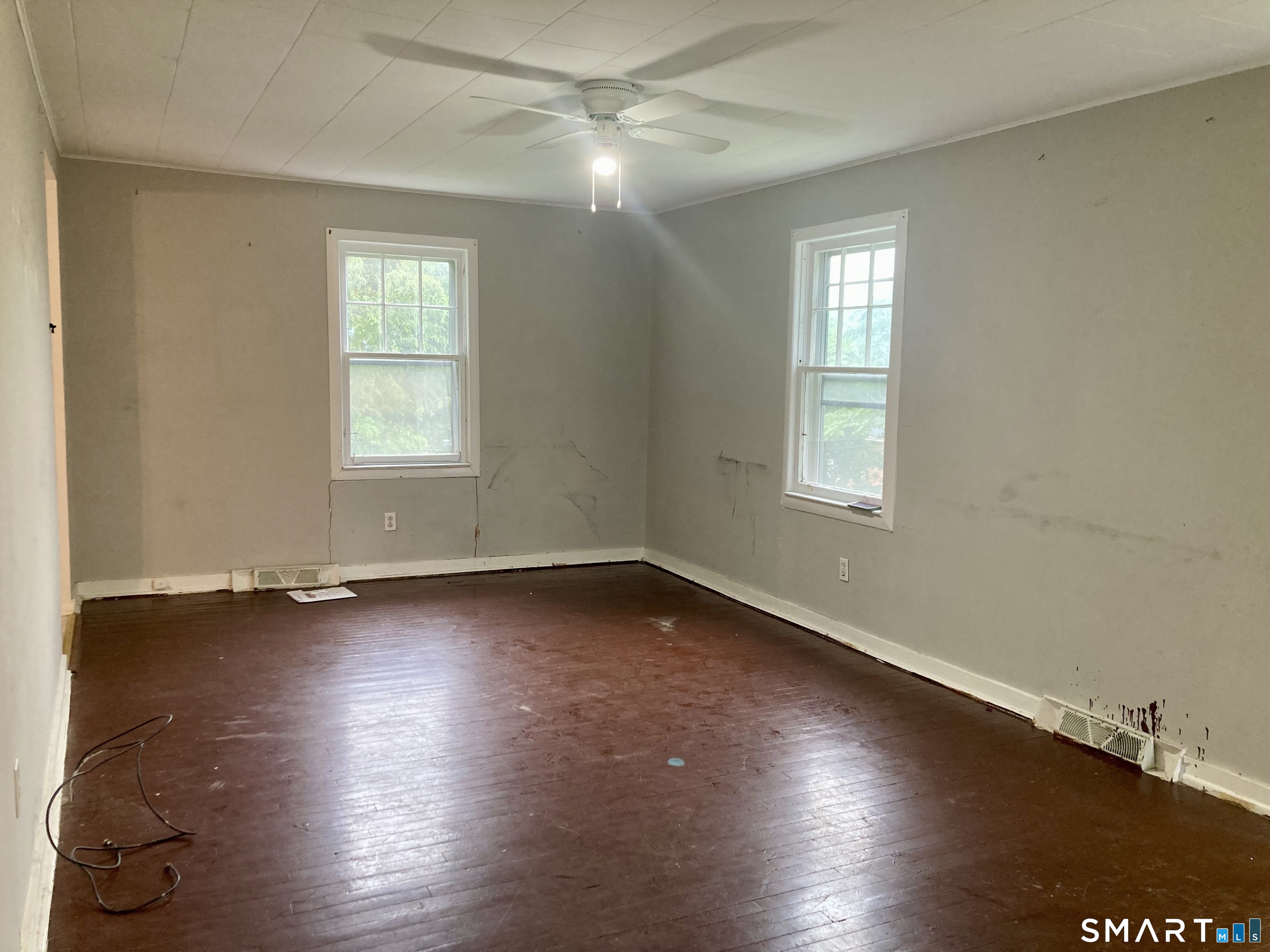 2 School Street Norwich CT 06360