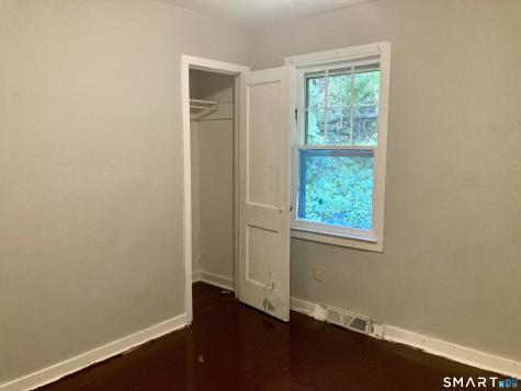 2 School Street Norwich CT 06360