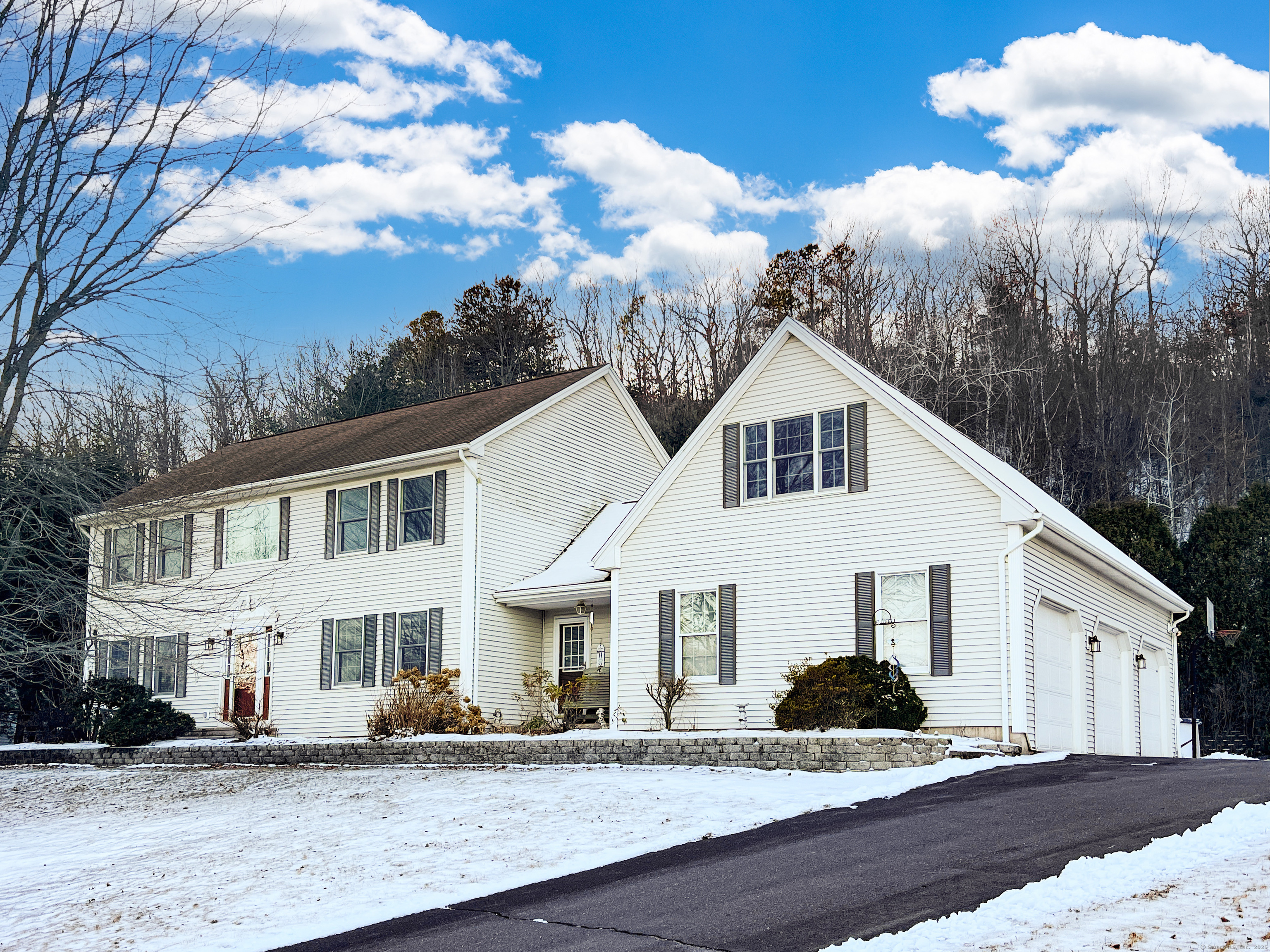 100 Pondview Lane Bristol CT 06010