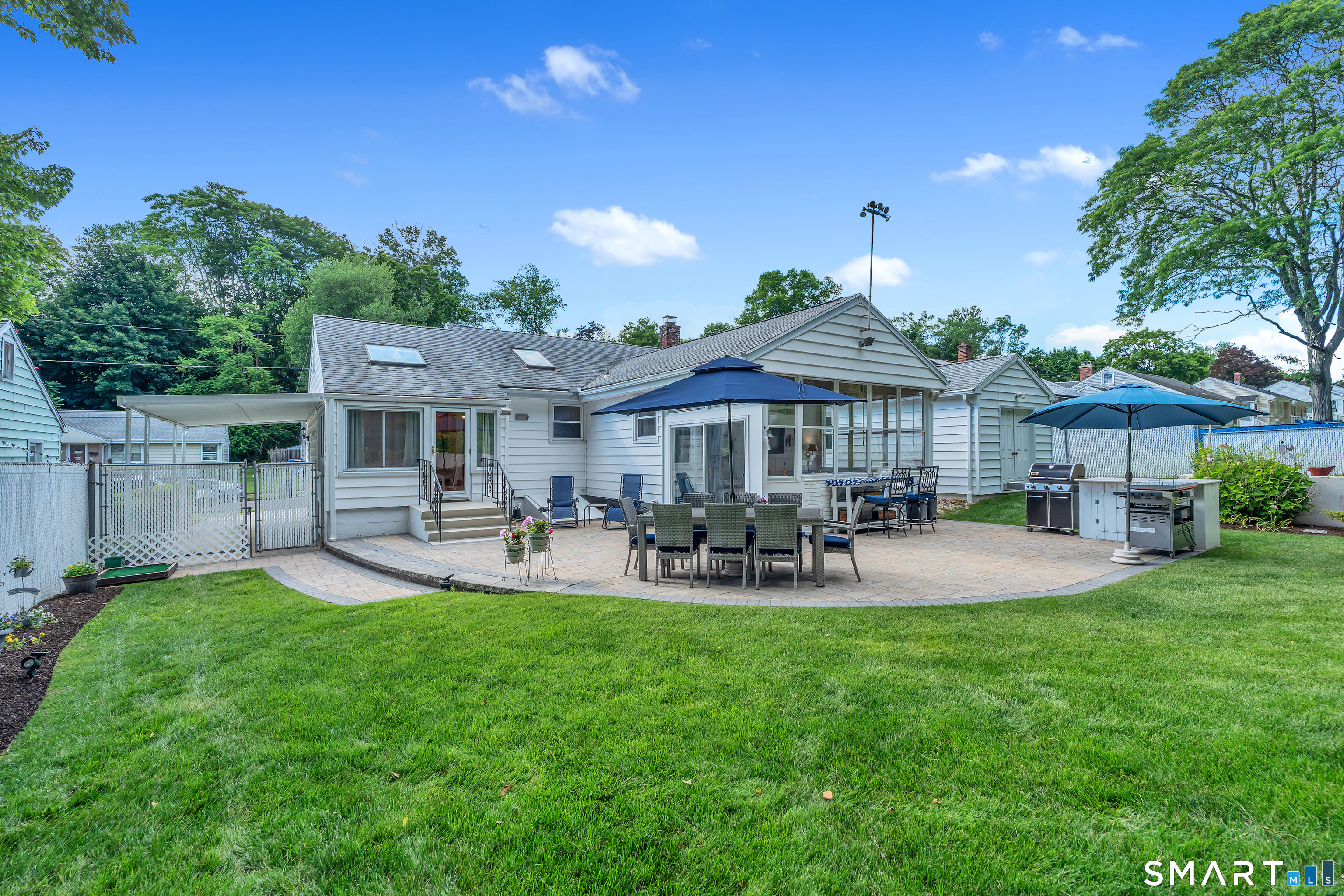 187 Blue Hills Avenue Hamden CT 06514