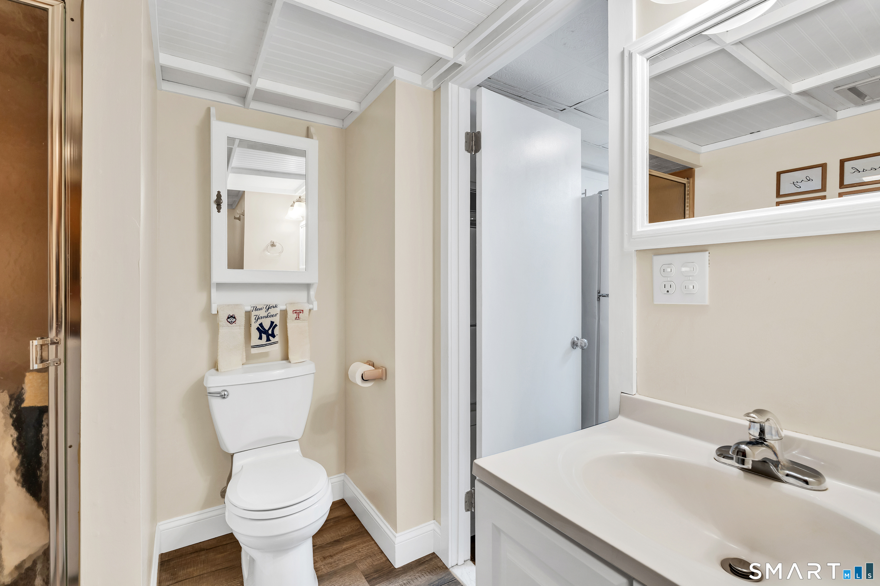187 Blue Hills Avenue Hamden CT 06514