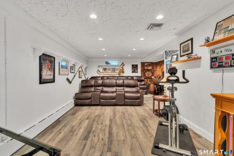 187 Blue Hills Avenue Hamden CT 06514