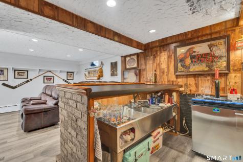 187 Blue Hills Avenue Hamden CT 06514