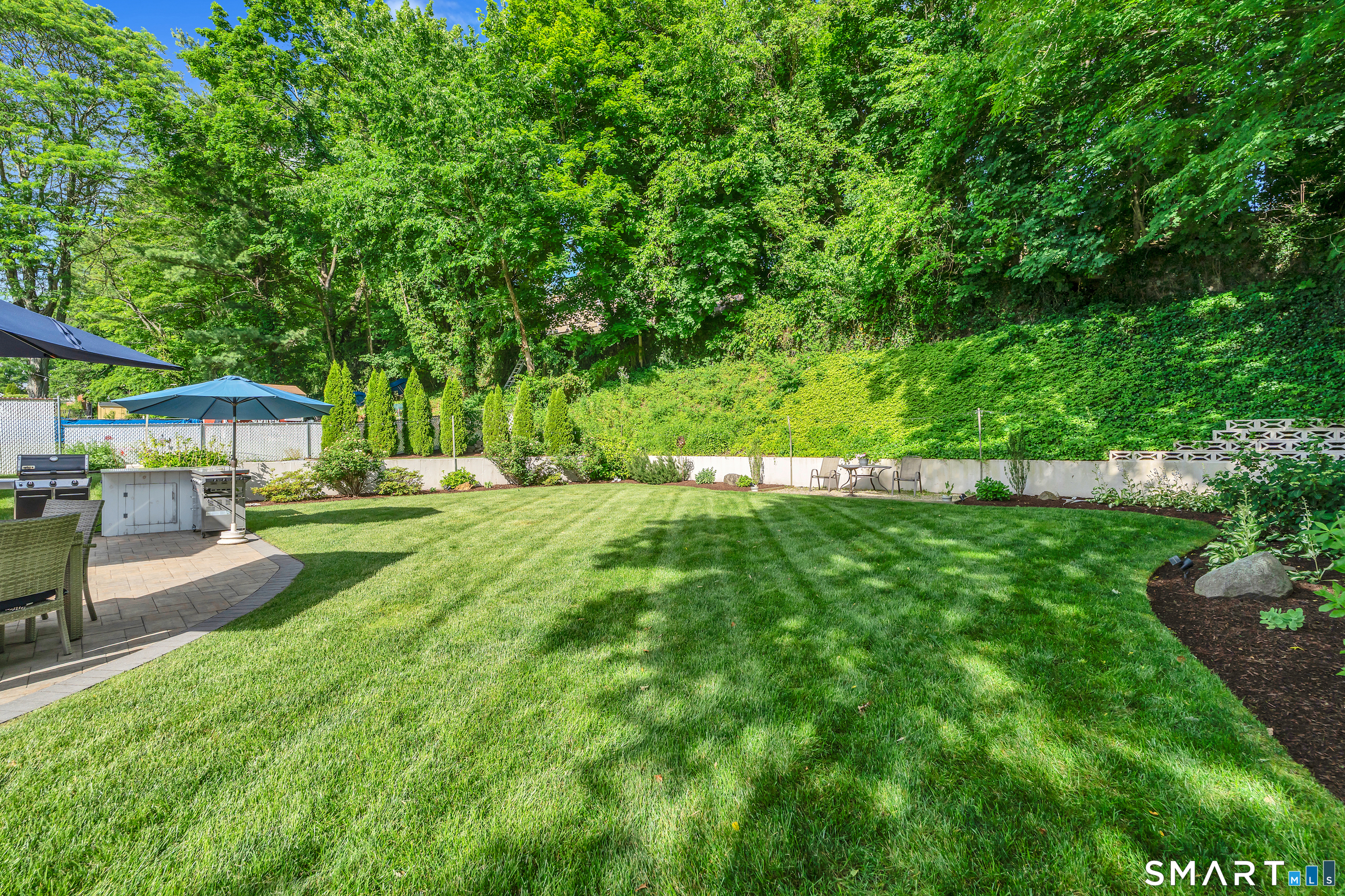 187 Blue Hills Avenue Hamden CT 06514