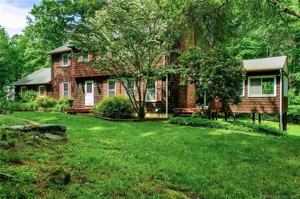83 Whipstick Road Ridgefield CT 06877