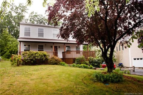 18 Lacey Lane Norwalk CT 06854