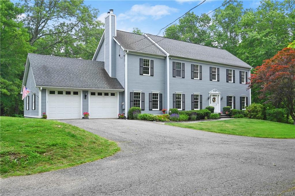 2 High Acre Drive New Fairfield CT 06812