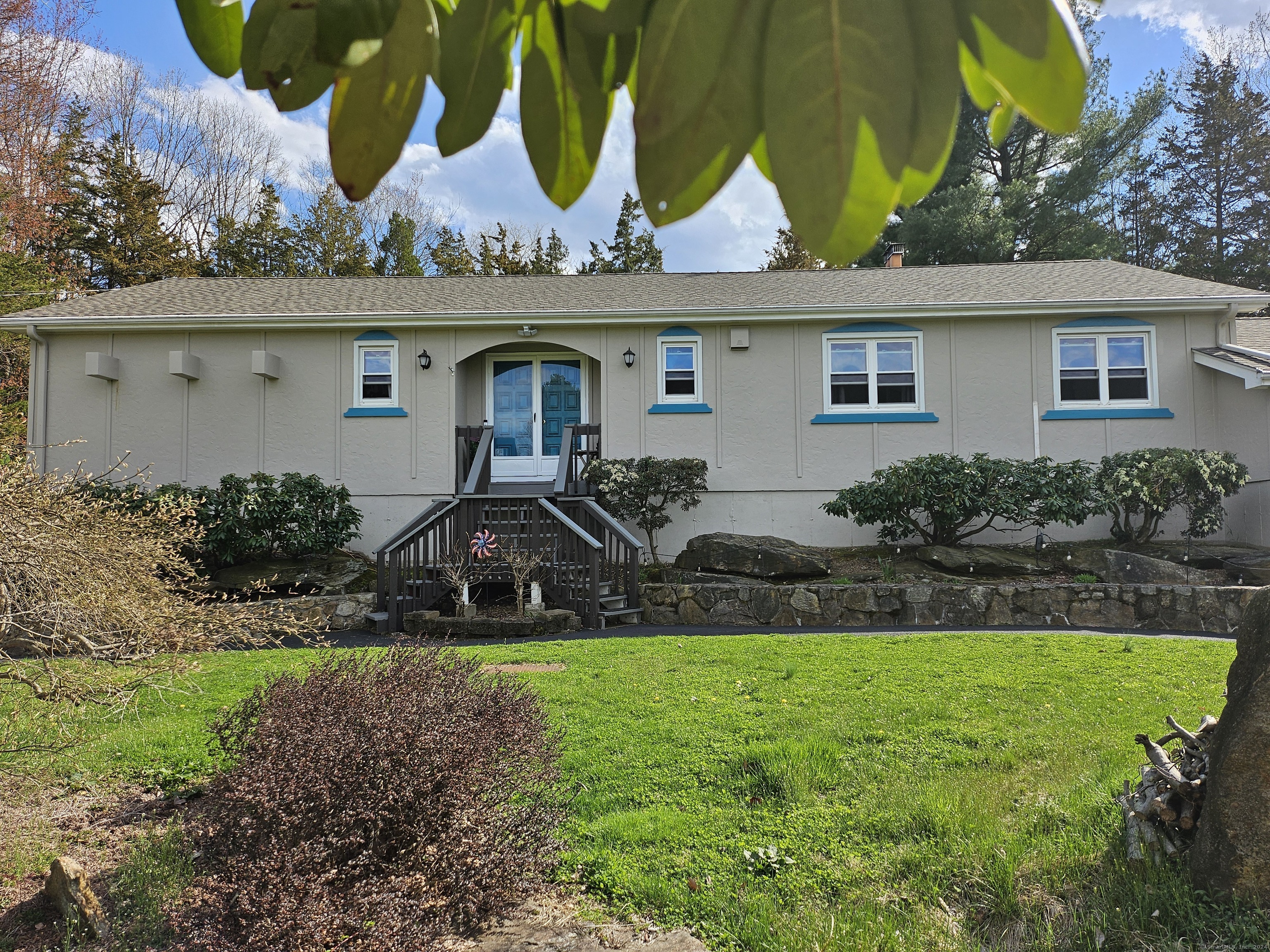 20 Adams Drive Shelton CT 06484