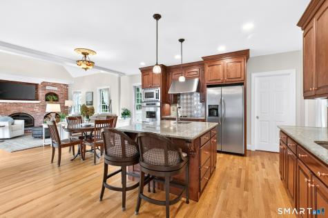 7 Avery Way Simsbury CT 06070