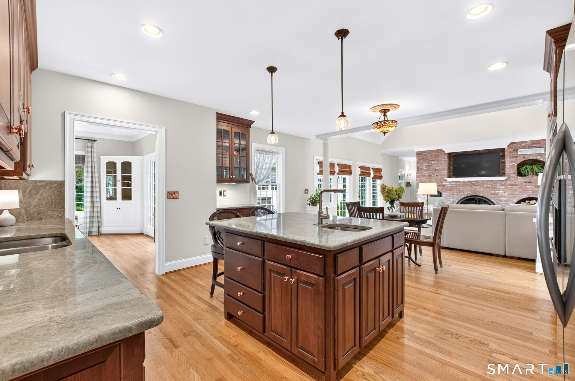 7 Avery Way Simsbury CT 06070