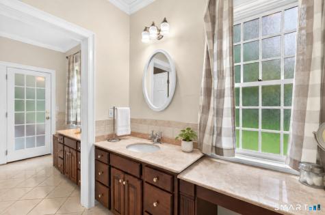 7 Avery Way Simsbury CT 06070