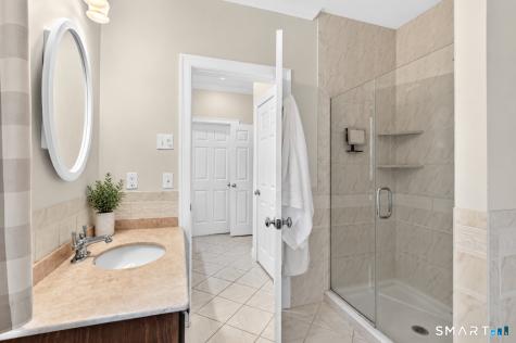 7 Avery Way Simsbury CT 06070