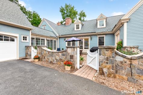7 Avery Way Simsbury CT 06070
