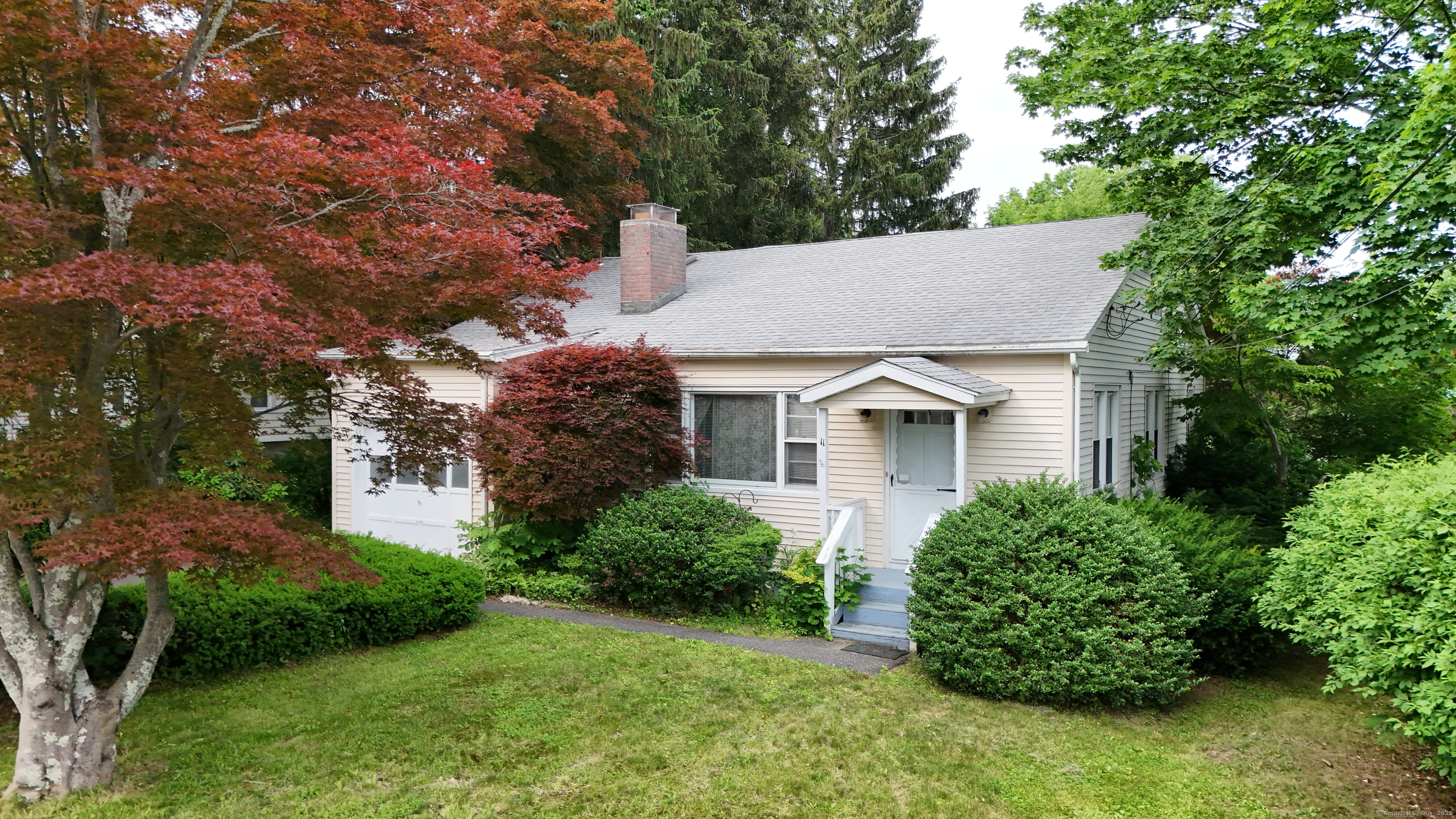 11 Well Avenue Danbury CT 06810