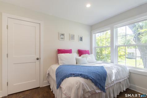 34 Robinwood Road Trumbull CT 06611