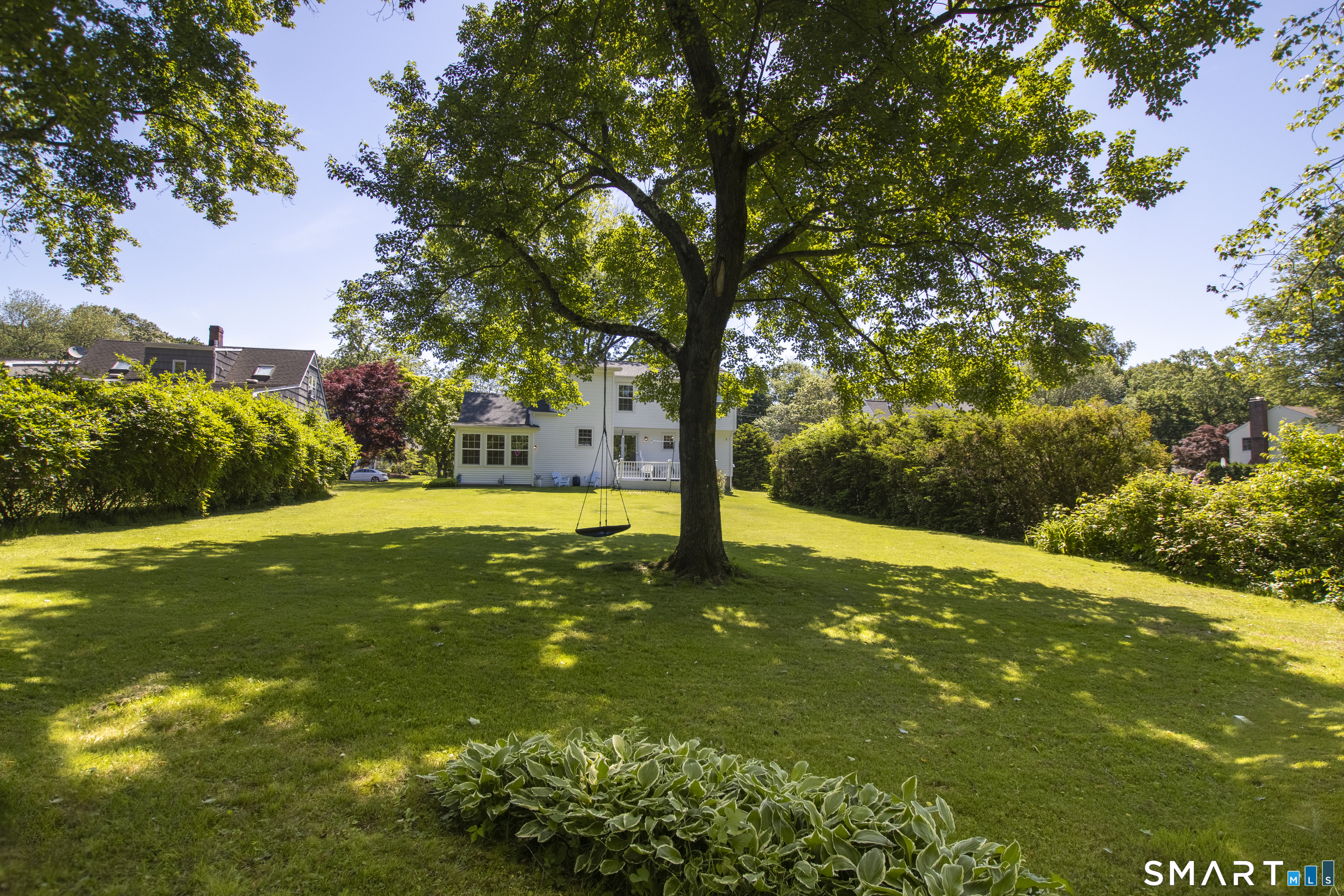 34 Robinwood Road Trumbull CT 06611
