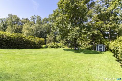 34 Robinwood Road Trumbull CT 06611