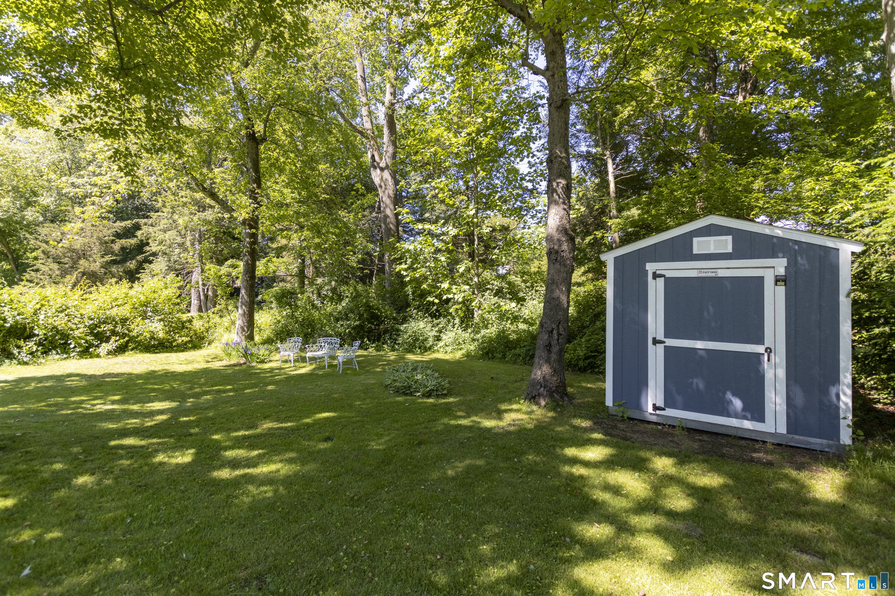 34 Robinwood Road Trumbull CT 06611