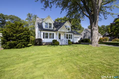 34 Robinwood Road Trumbull CT 06611