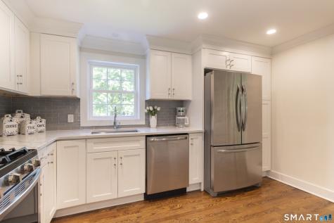 34 Robinwood Road Trumbull CT 06611