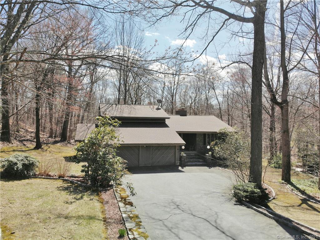 52 Kingswood Drive Naugatuck CT 06770