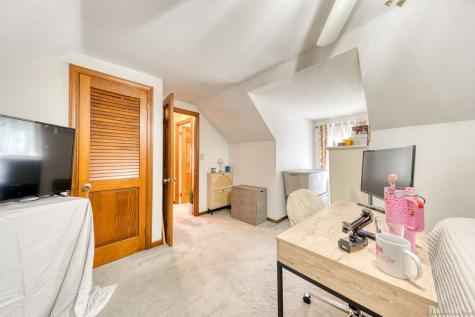 5 Windmill Road Enfield CT 06082