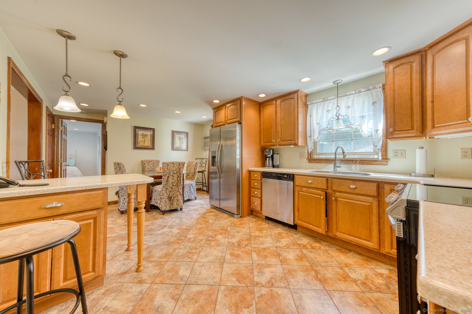 5 Windmill Road Enfield CT 06082