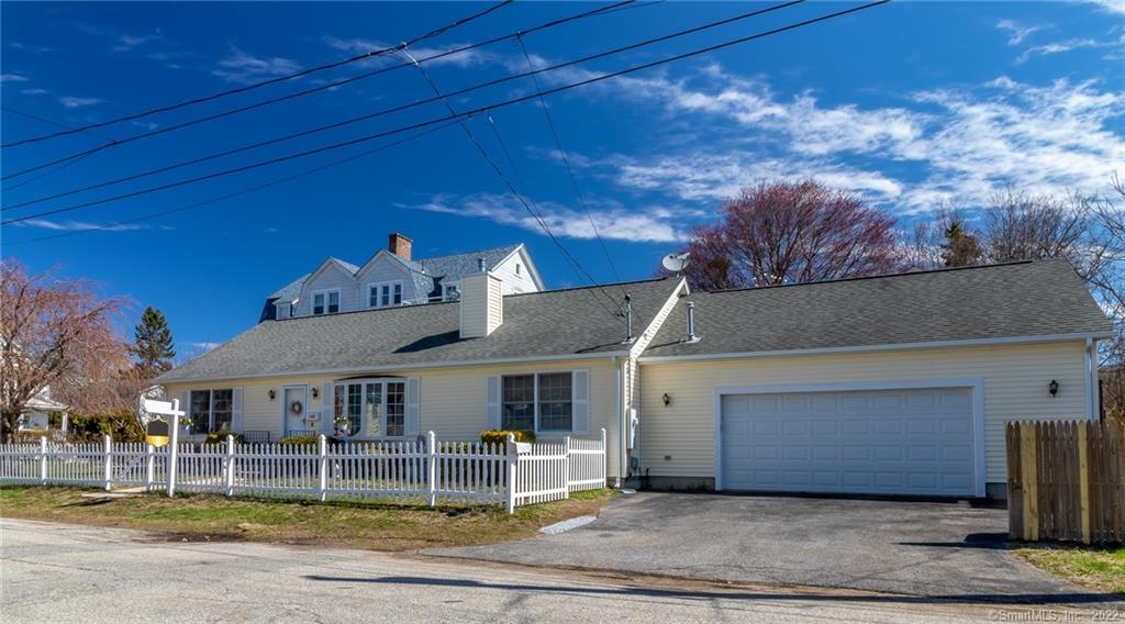 135 Elm Street New London CT 06320