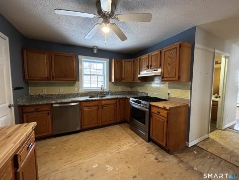 85 Ford Lane Torrington CT 06790